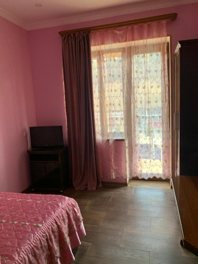 Hotel Nirvana Дилиян Екстериор снимка